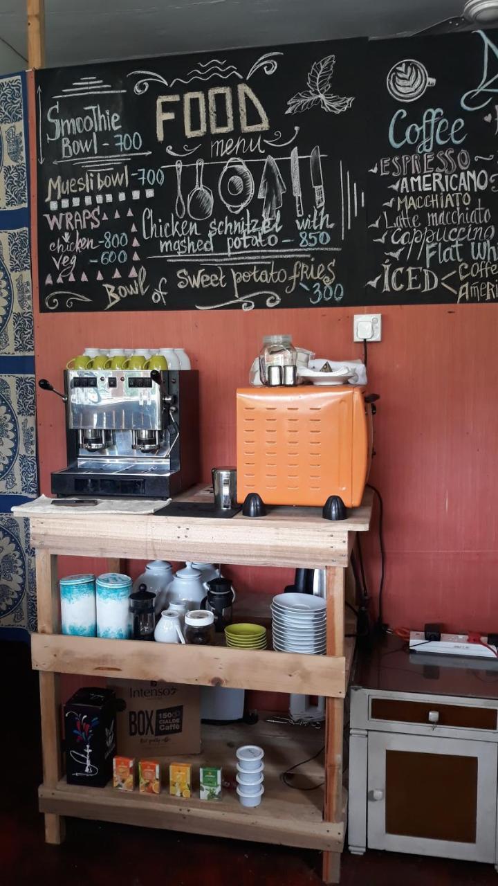 Coco Hostels - Weligama Bagian luar foto