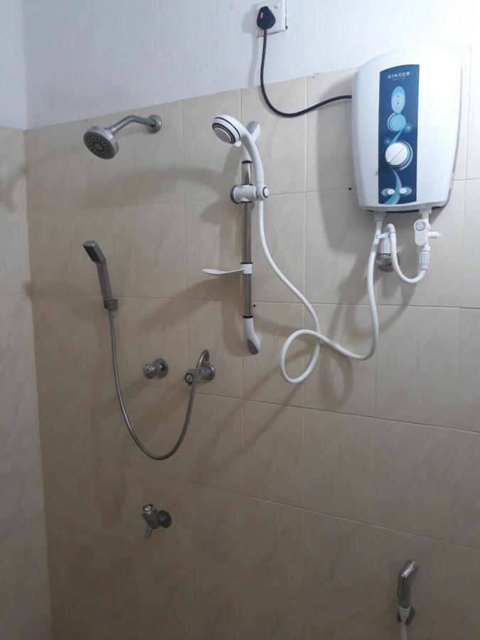 Coco Hostels - Weligama Bagian luar foto